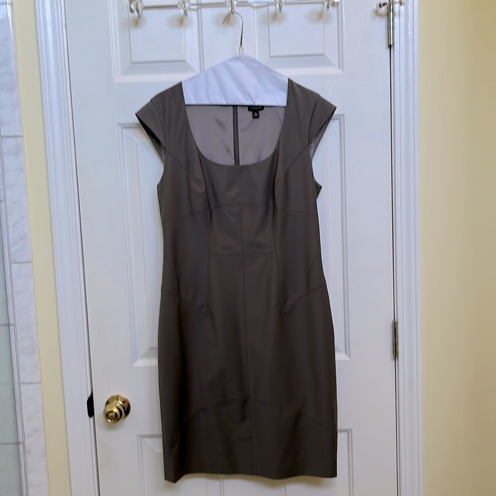 Ann Taylor gray suiting dress, size 6